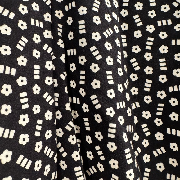 Uniqlo skirt, perfect condition, M size (small M) - Picture 2 of 4